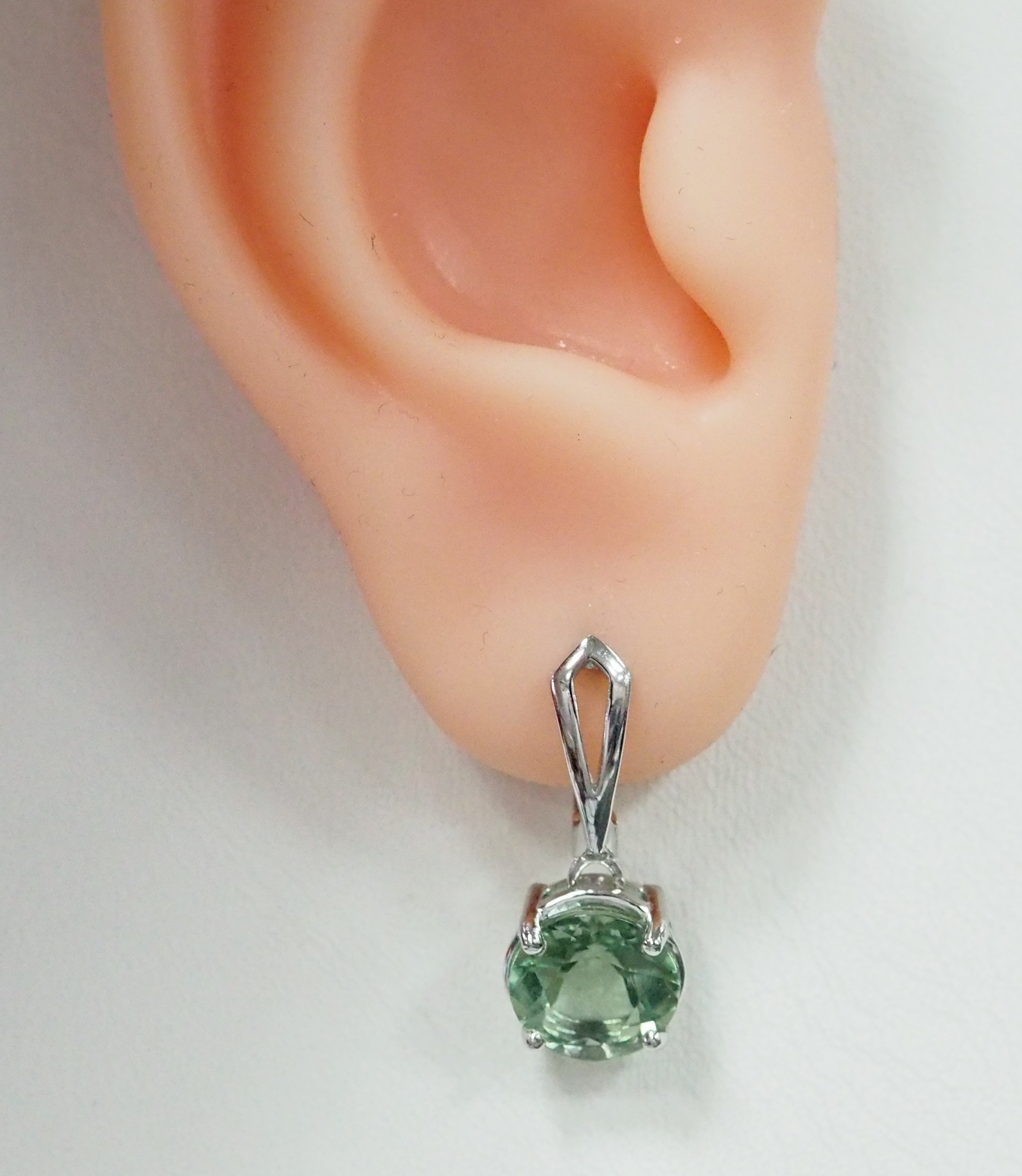 Серебряные серьги с флюоритами